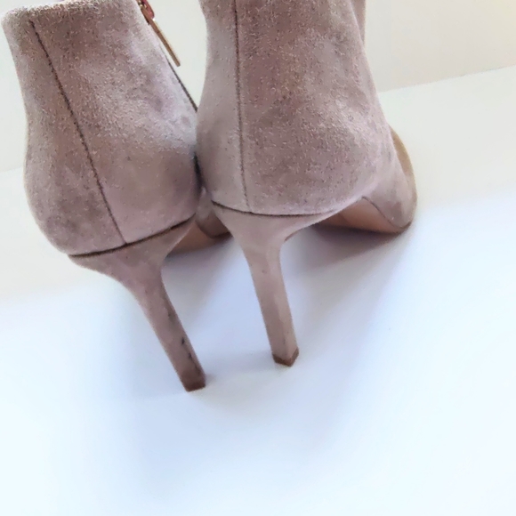 ‼️SOLD‼️Vince Camuto Lorenza ankle boots‼️SOLD‼️ - Picture 8 of 8